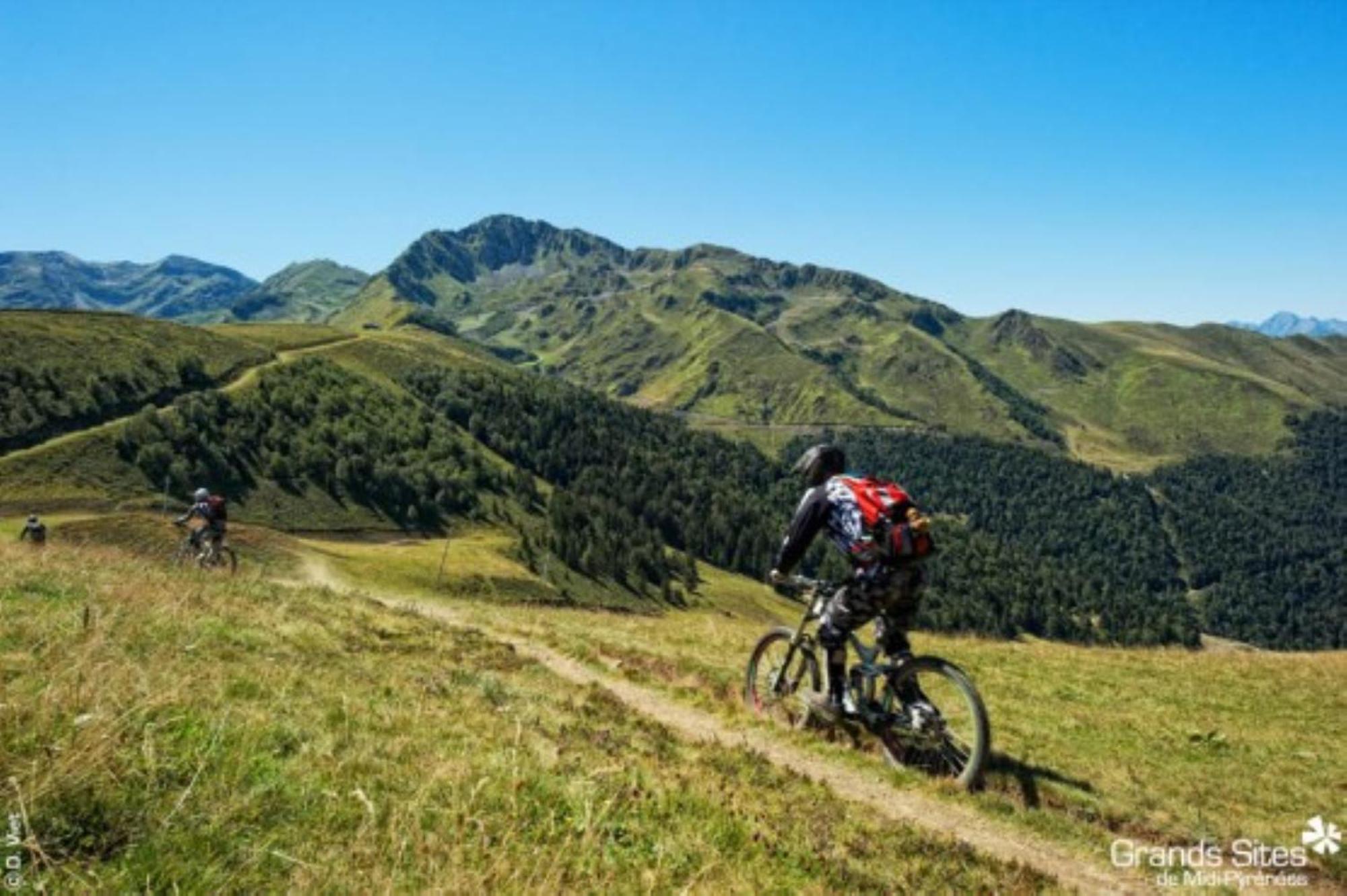 Appartement 2 Personnes Cures Ski Luchon Bagnères-de-Luchon Zewnętrze zdjęcie
